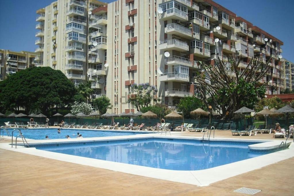 Aguila Apartamento Con Vistas 베날마데나코스타 외부 사진